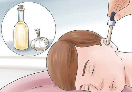Infezioni dell’orecchio: perché si verificano e come trattarle in modo naturale – 7 rimedi e modalità di applicazione