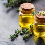 Olio di timo uccide le infezioni, migliora la circolazione e riequilibra gli ormoni: come prepararlo e come utilizzarlo