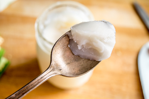 Come utilizzare il grasso di maiale per alleviare i dolori e quali altri benefici porta alla salute