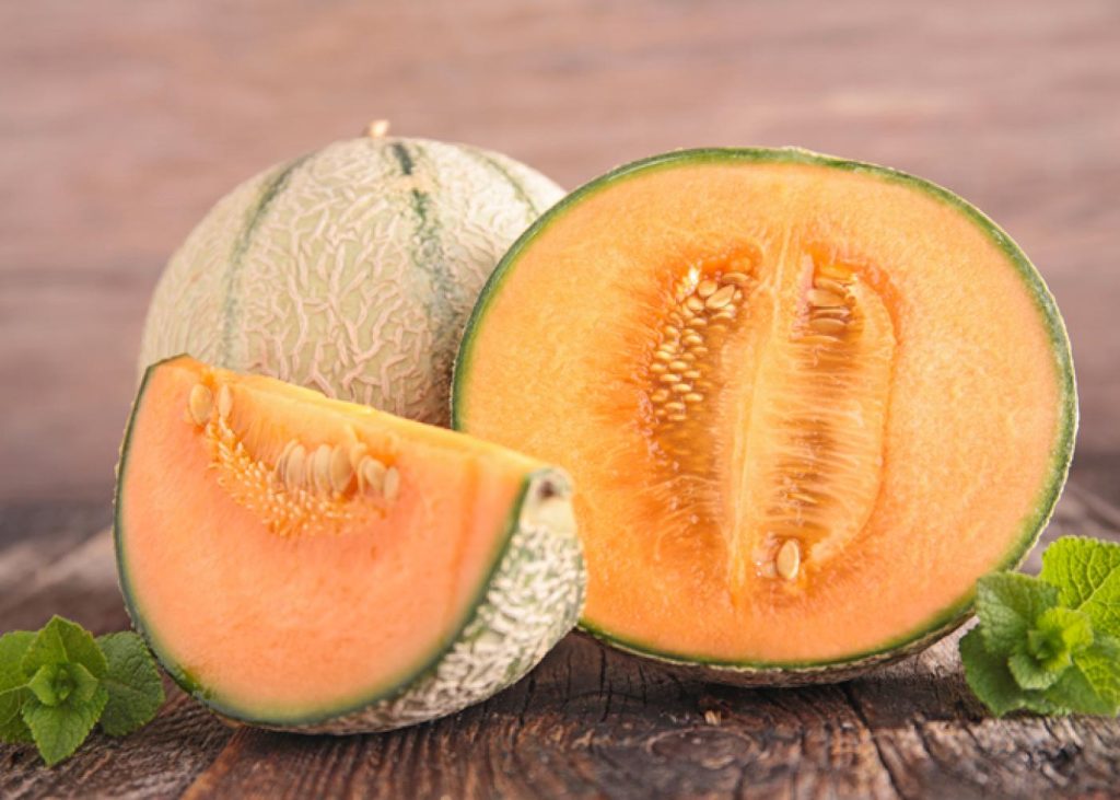 Semi di melone (cantalupo) come consumarli e perché dovresti aggiungerli alla tua alimentazione