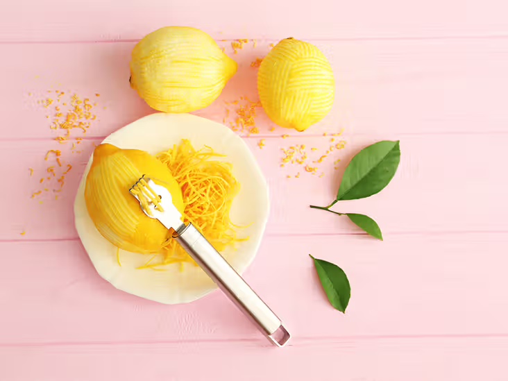 La buccia di limone: benefici straordinari e utilizzi pratici