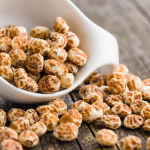 6 benefici incredibili delle noci tigri (chufa) per la salute + profilo nutrizionale