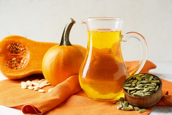 Olio di semi di zucca: utilizzi e benefici per la salute