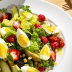 I migliori alimenti per accelerare il metabolismo e bruciare i grassi: consigli di un nutrizionista