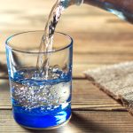 Il ruolo essenziale del consumo di acqua a stomaco vuoto: Benefici scientificamente dimostrati