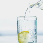Acqua con limone: un rimedio straordinariamente benefico! Elimina le tossine dal corpo + molti altri benefici importanti