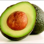 Avocado molto sano ma con effetti collaterali di cui dobbiamo essere consapevoli