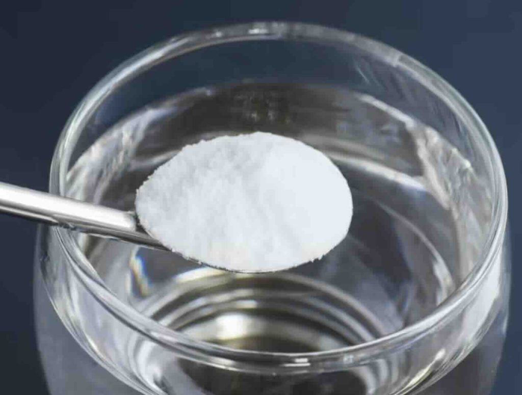 Bicarbonato di sodio per lo stomaco: come utilizzare correttamente questo rimedio semplice dalla cucina