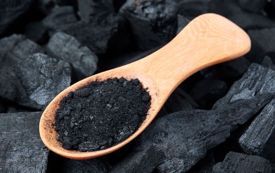 Il carbone attivo è utilizzato a scopo medicinale fin dal 1500 a.C. secondo le registrazioni storiche in Egitto