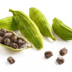 Cardamomo: una spezia straordinaria e un potente rimedio naturale