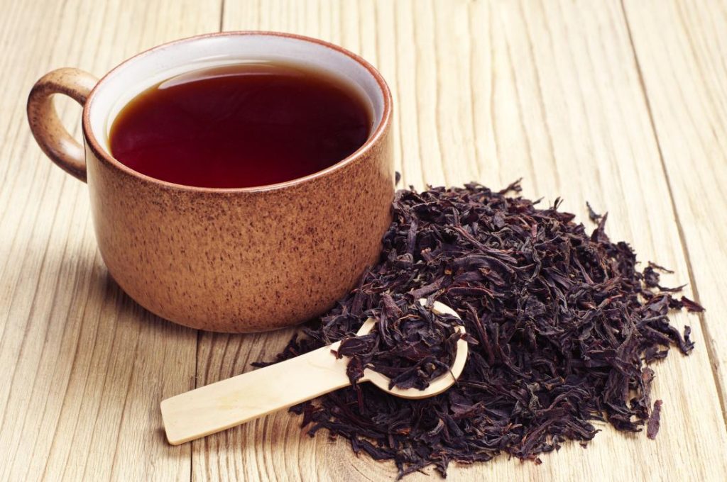 Tè nero: una bevanda con ampie qualità curative