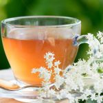 Tè di sambuco: un delizioso con numerose proprietà medicinali + controindicazioni