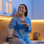 5 alimenti che rovinano il sonno: Cosa evitare la sera