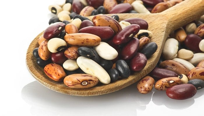Perché è importante mangiare fagioli spesso? Quali benefici porta alla salute?