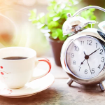 Caffè del mattino: quanto è sicuro a stomaco vuoto?