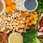 Top 15 alimenti ricchi di glutamina e i benefici importanti di questo amminoacido