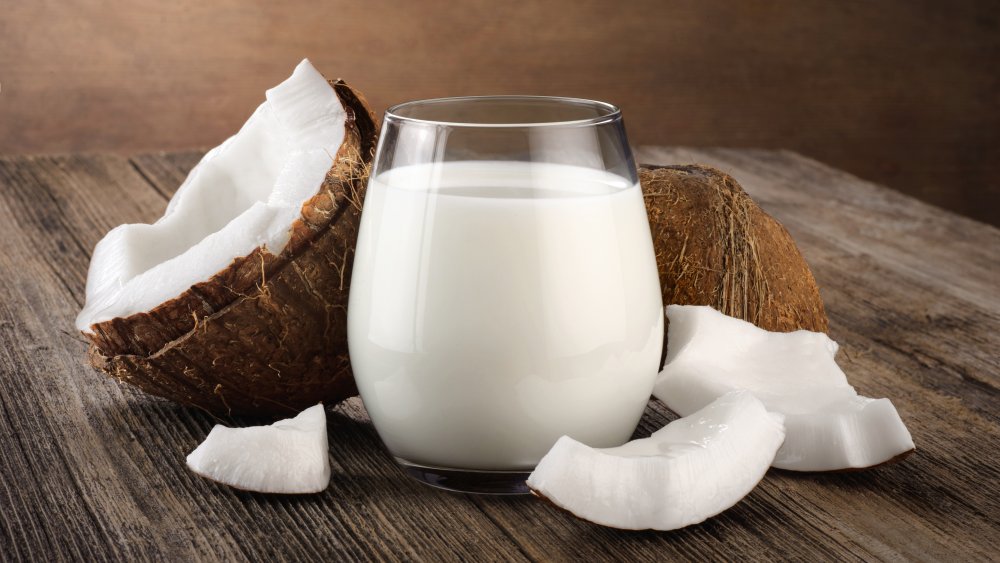 Latte di cocco benefici principali per la salute