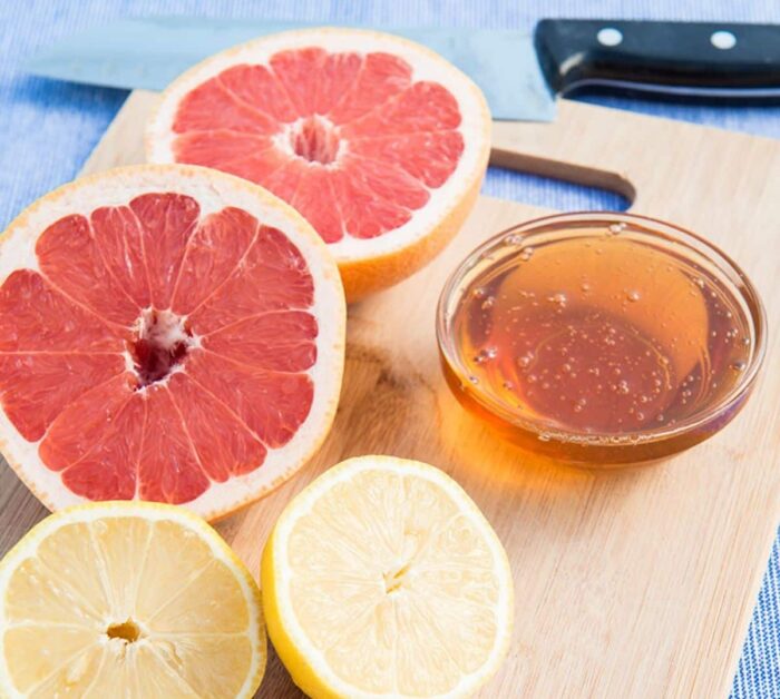 Detox naturale con limone e pompelmo