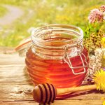 I poteri del miele non lavorato: un vero tesoro della natura