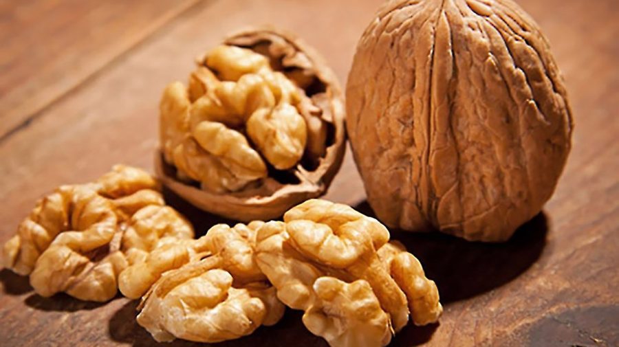 Le noci, il nostro tesoro quotidiano