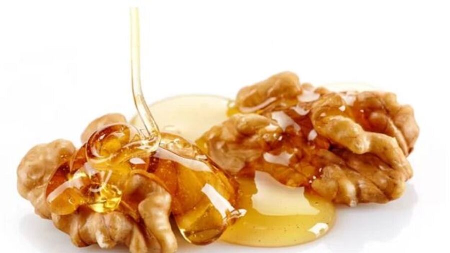 Rimedio con noci e miele per purificare l’organismo da tutte le tossine