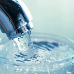 Come purificare l’acqua a casa: metodi sicuri ed efficaci