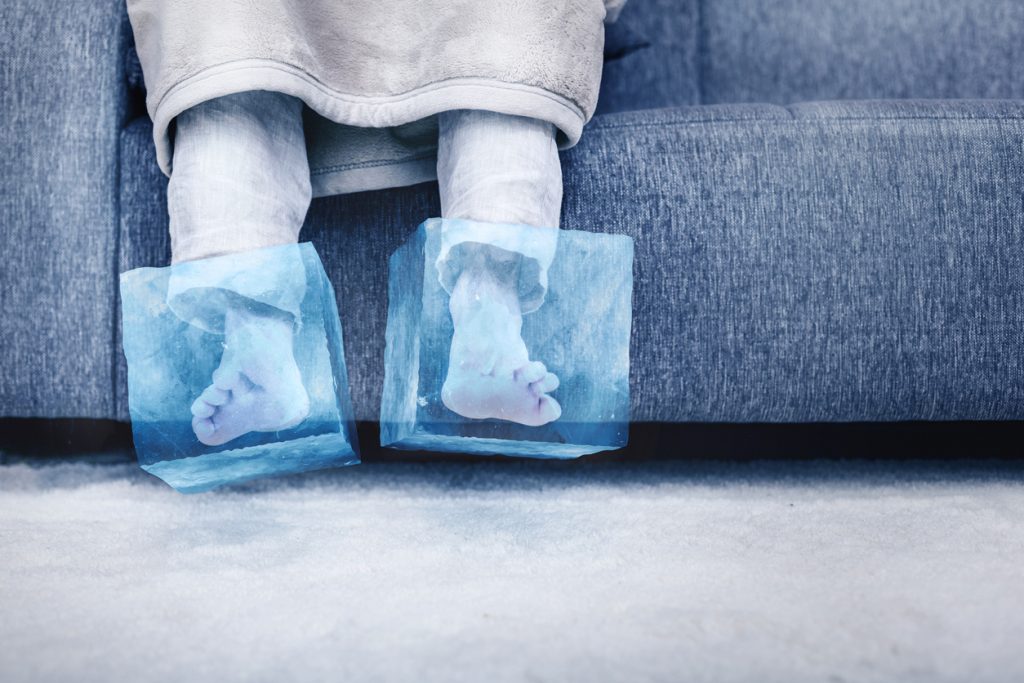 Hai piedi sempre freddi? Prova questi rimedi naturali e consigli per migliorare la circolazione sanguigna