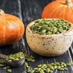 Cosa succede nel tuo corpo quando mangi semi di zucca