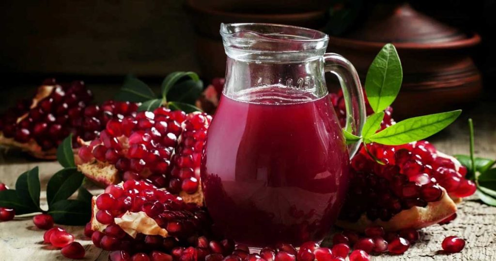 Il succo di melograno tratta quasi tutte le malattie e potrebbe essere il succo più sano del mondo!