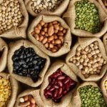 Top 22 alimenti ricchi di fibre e i benefici di ciascuno