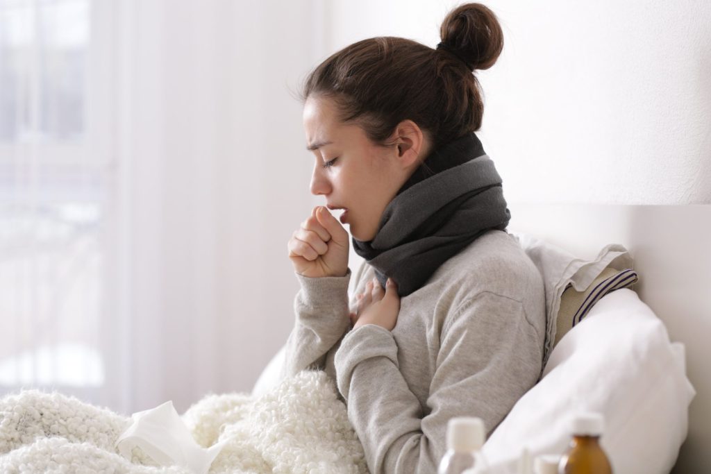 Rimedio naturale miracoloso che allontana immediatamente la tosse e il mal di gola, molto facile da preparare