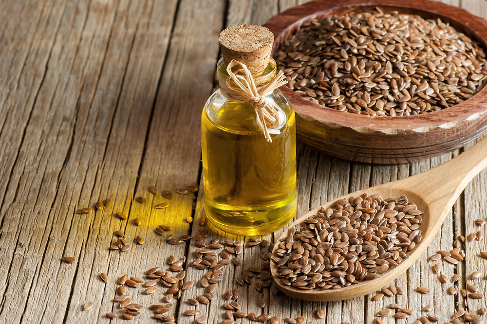 Olio di semi di lino: effetti medicinali straordinari + dose giornaliera raccomandata, controindicazioni ed effetti collaterali