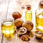 I benefici del olio di noce per cuore, pelle, intestino e altro