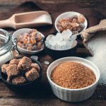 Lo zucchero può essere molto nocivo e contribuisce a molte malattie