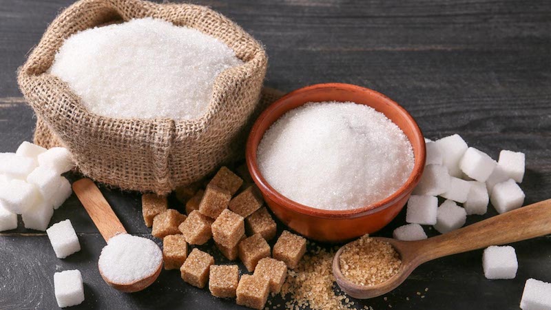 Perché lo zucchero non è buono: 5 motivi per consumarne meno