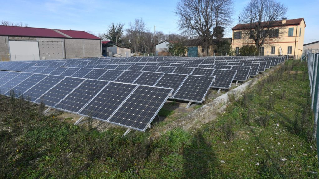 Energia condivisa: Legacoop lancia un piano audace, obiettivo 12 megawatt entro il 2026