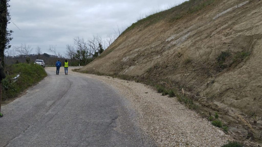 Cantiere da 5 milioni sulla Sp 47: interventi necessari, ma Monte Colombo resta inaccessibile