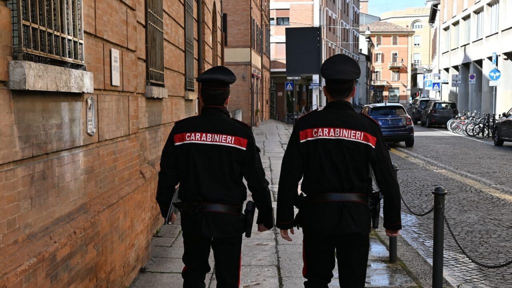 Un 49enne sfida le restrizioni del giudice e finisce dietro le sbarre