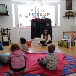 Le mamme di ‘Libro Aperto’ in difesa della loro scuola: “Non lasciateci senza identità”