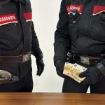 Fuga senza scampo: arrestato tunisini con droga in sella a una bici