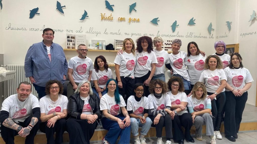 Solidarietà e bellezza: parrucchieri in prima linea per i giovani malati di tumore