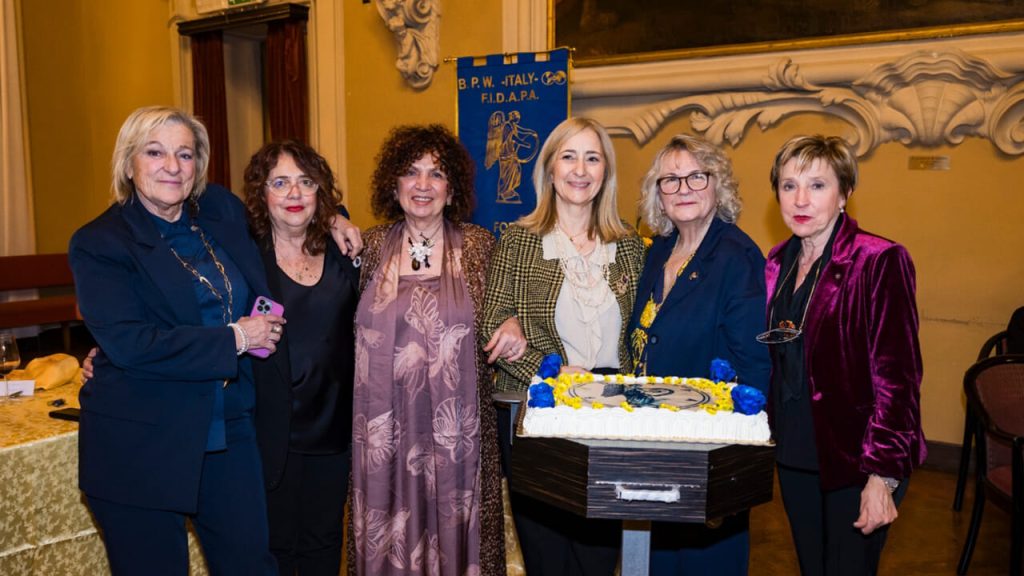 Fidapa Forlì: Nove nuove socie illuminate dalla Cerimonia delle Candele