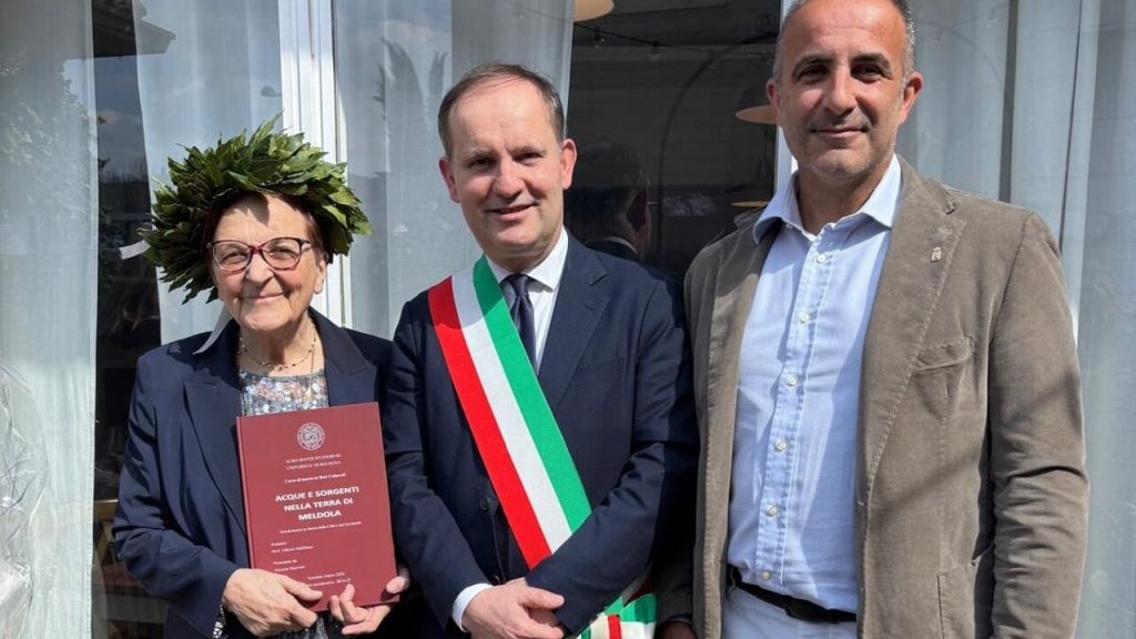 Antonia Mazzoni: La studentessa che sfida il tempo e conquista la laurea a 79 anni