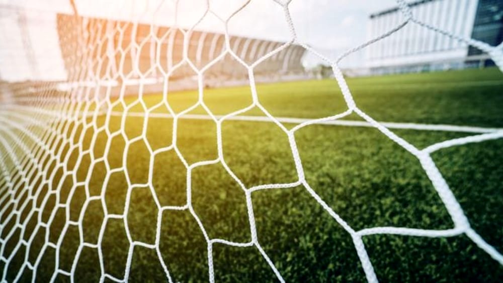 Emergenza sul campo: portiere 15enne in Rianimazione dopo un malore