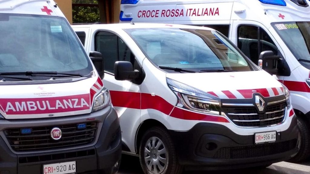 Ambulanza della morte: 5 anziani deceduti e un’indagine che scuote la Croce Rossa