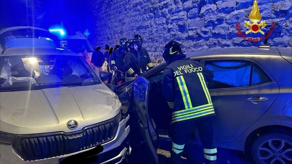 Incidente Sulla Tosco-Romagnola: Un Ferito e Strada Bloccata