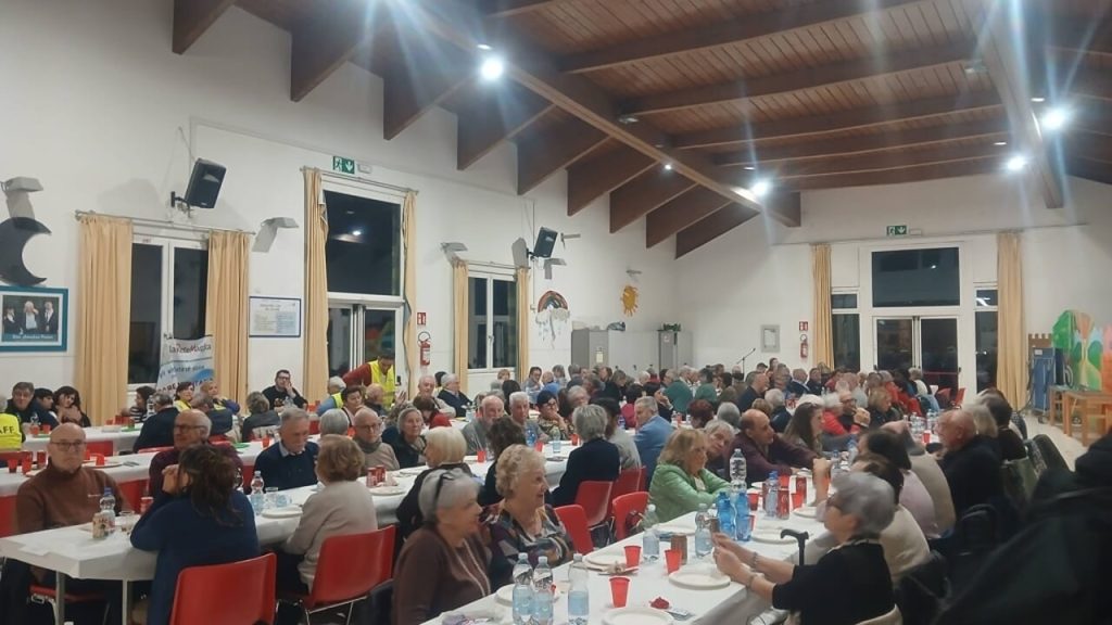 Oltre 200 persone unite per una causa: la pizzata solidale de ‘La rete magica’