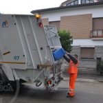 Centro storico in allerta: i rifiuti restano un’emergenza