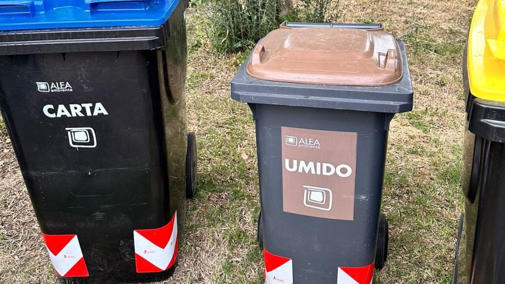 Modifiche al Servizio di Raccolta Rifiuti per Pasqua: Anticipi e Chiusure