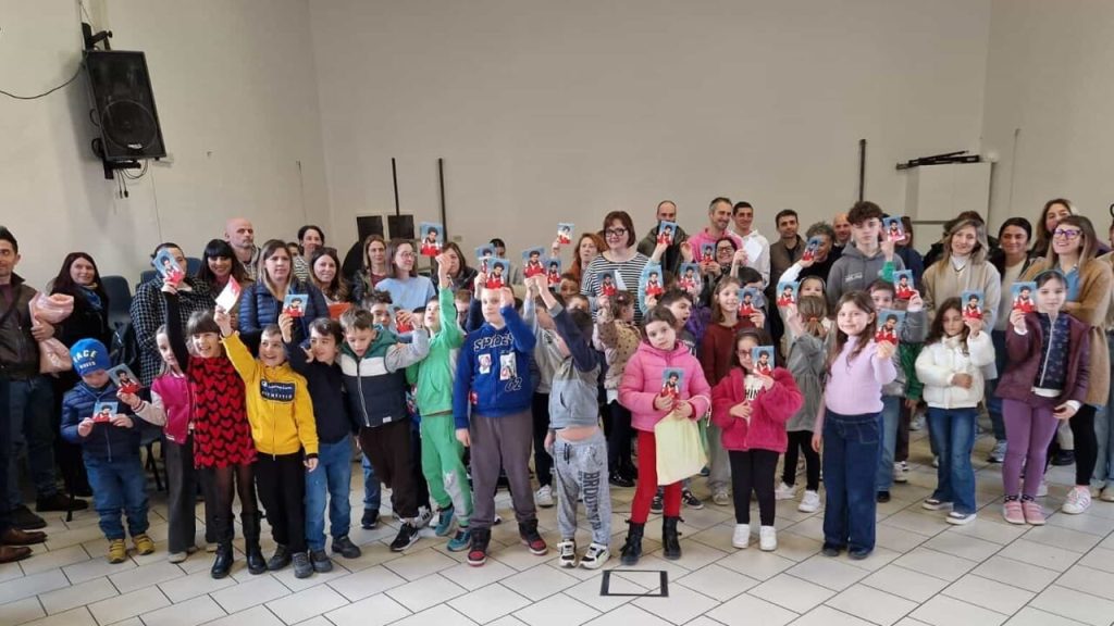 La gentilezza in azione: Carlo Acutis e i piccoli gesti di Pasqua per i bimbi in ospedale